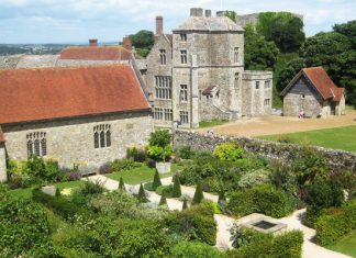 Château de Carisbrooke : le légendaire centre de pouvoir et de défense de l’île de Wight