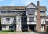 Little Moreton Hall : une symphonie charmante de cadres en bois